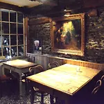 In Near Forest & Pond Tatil Evi *