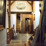 In Near Forest & Pond Tatil Evi