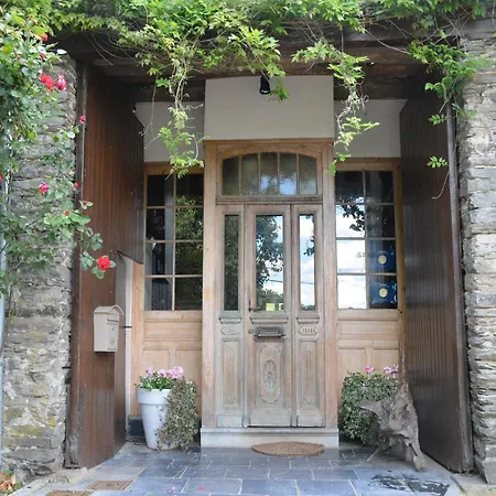 In Bievre Near Forest & Pond *