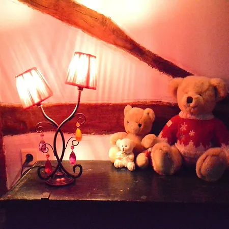 Дом отдыха In Bievre Near Forest & Pond