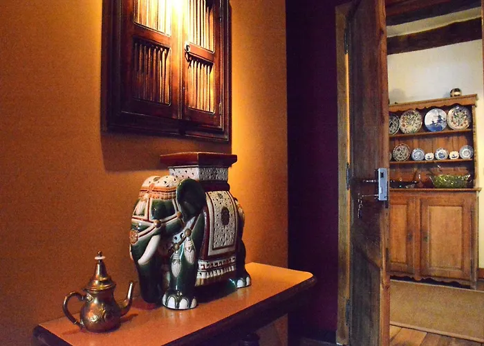 In Bievre Near Forest & Pond * Bièvre